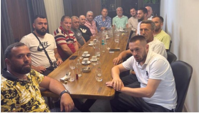 Gjest i mrekullueshëm/ Falet një gjak në Tetovë, pajtohen dy familje