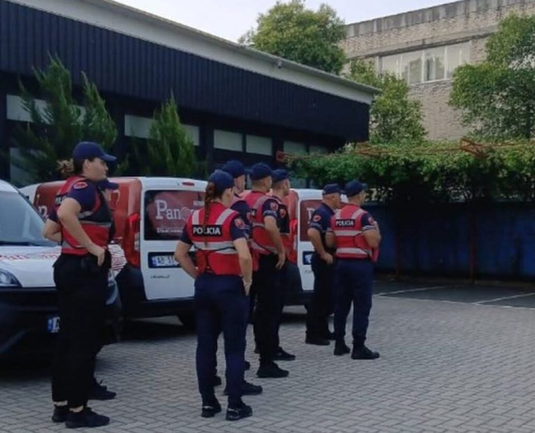 Policia mbyll televizionin e madh shqiptar