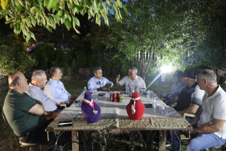 Mexhiti viziton familjen e legjendës olimpike, Shaban Tërstena