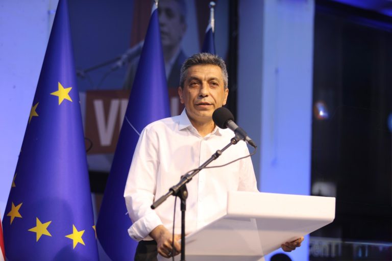 Shkëlqimi dhe ngritja e Izet Mexhitit: Një rrugëtim prej dekadash në shërbim të qytetarëve