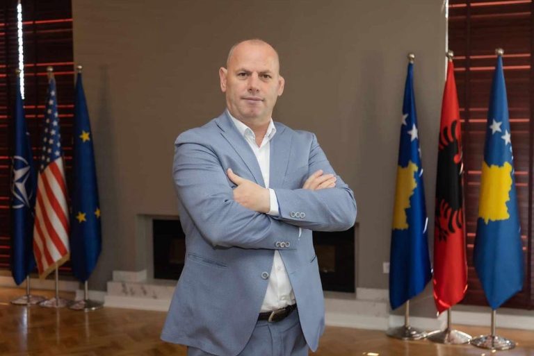 Nuk hyj në gropën e keqbërësve