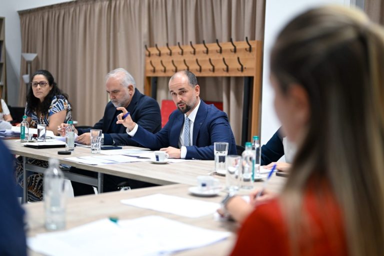 Murtezani: Instrumenti për reforma do të sjellë roaming më të lirë dhe energji më të sigurt