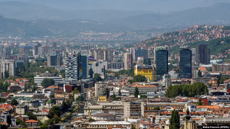 Humbin pasaportat e 50 turistëve izraelitë në Bosnje-Hercegovinë