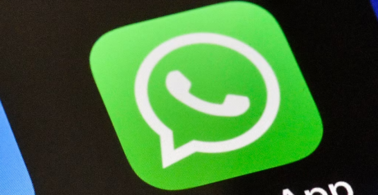 WhatsApp thotë se Rusia po përpiqet ta bllokojë